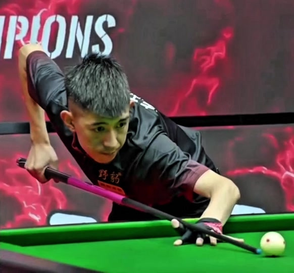 男足在主教 男足在主教