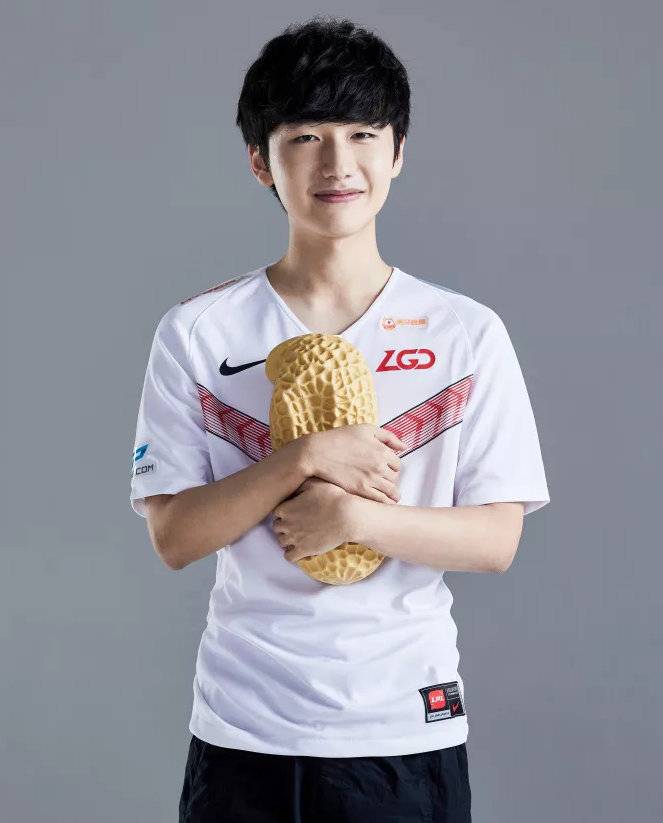 成为人们关 成为人们关