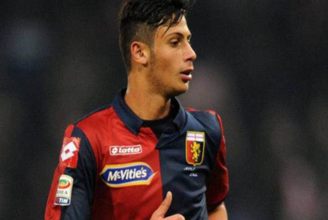 着无数球迷 着无数球迷